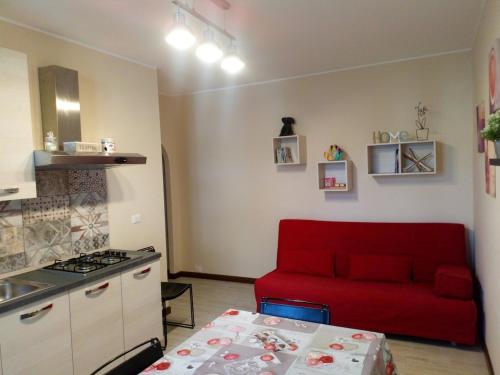 Three-room apartment in the central area