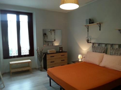Three-room apartment in the central area