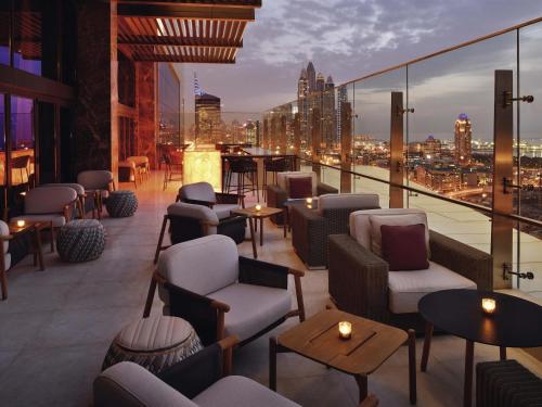 Et opholdsområde på Grand Plaza Mövenpick Media City