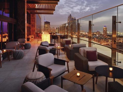 Et opholdsområde på Grand Plaza Mövenpick Media City