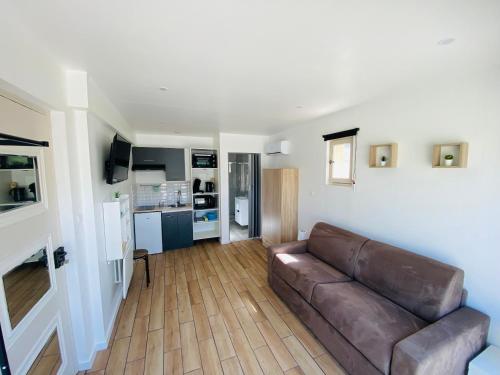 Studio indépendant, au cœur des vignes, avec accès SPA