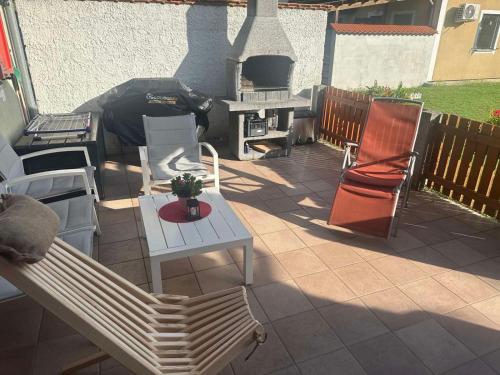 Ruang duduk di La Hiška Čatež with Thermal Riviera Tickets