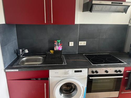 Η κουζίνα ή μικρή κουζίνα στο Cozy 2-room apartment near RWTH & City