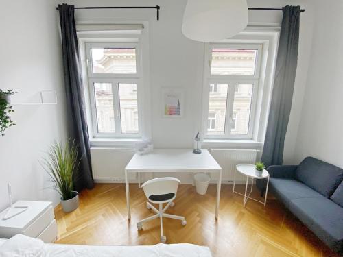 Modern, Bright, Spacious 3-Room-Apartment in a Nice Area of Vienna