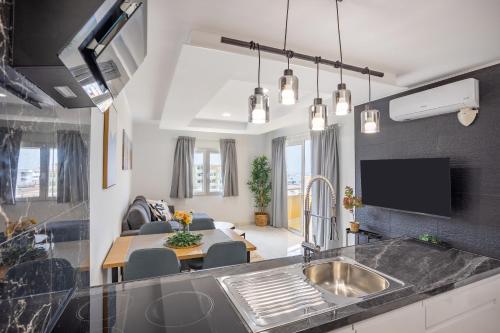 Costa Adeje High Floor Family Home With Ocean Views by LoveTenerife