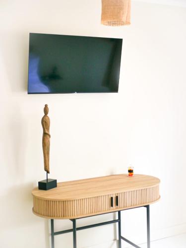 TV a/nebo společenská místnost v ubytování Casa Bonnafous