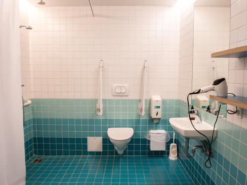 Un baño de Loft - HI Eco Hostel