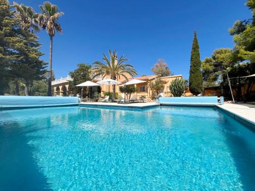 Finca los cañones con piscina - Malagadevacaciones