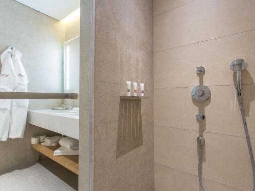 Vannituba majutusasutuses Swissotel Sarajevo
