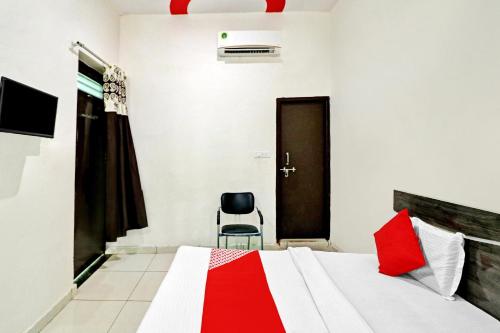 Fotografie z fotogalerie ubytování Hotel O Anjani Palace v destinaci Gokul
