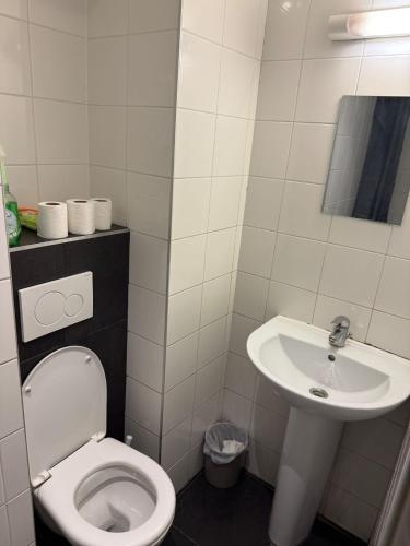 Un baño de Hotel d Enghien