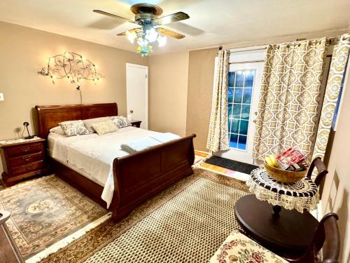 Postel nebo postele na pokoji v ubytování Sunset Home