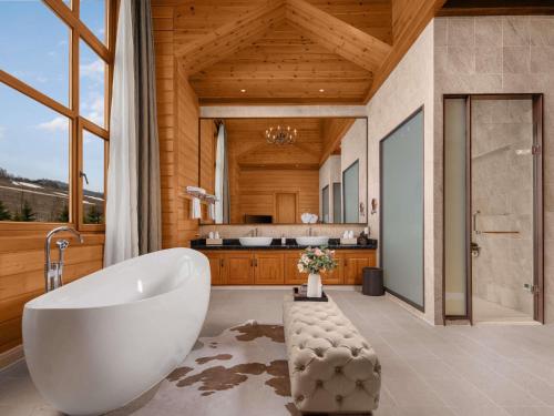 Φωτογραφία από το άλμπουμ του Swissôtel Resort Changbaishan στο Baishan