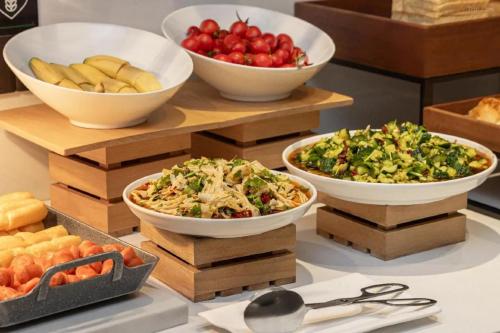 Mad på hotellet eller i nærheden