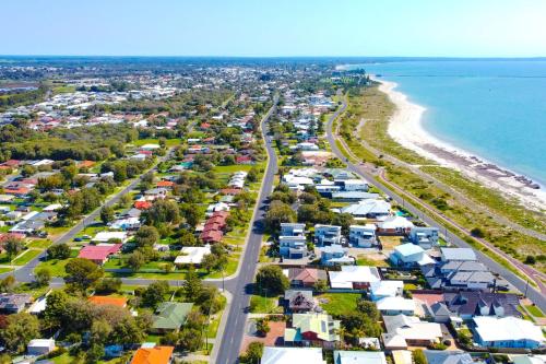 an aerial view of a city and the beach at Marine Holiday Home - Geographe in Geographe