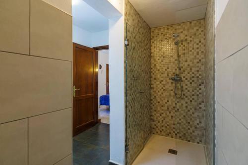 Villa Cielos by Villa Plus