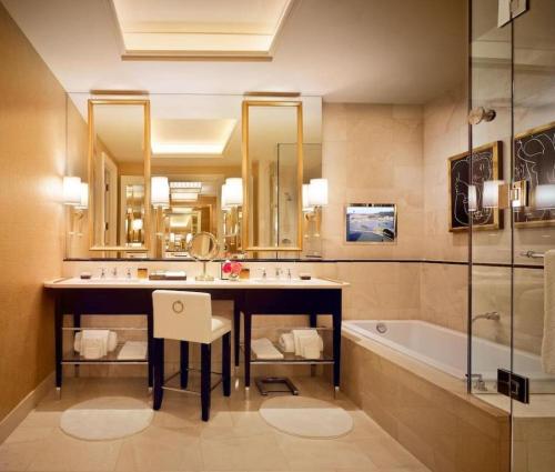 Gallery image of Wynn Macau Hotel in Macau