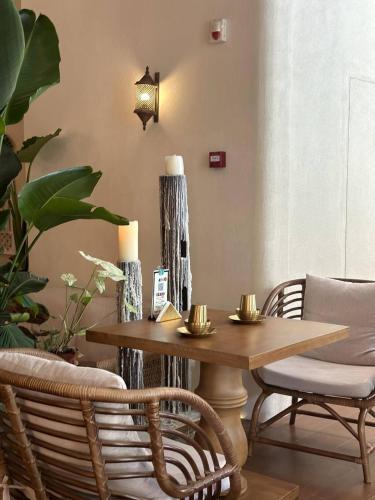 Zona de estar de Ayata Hotel