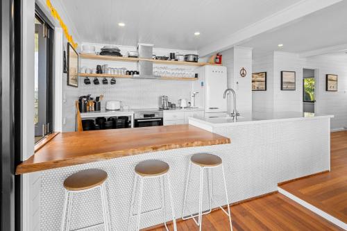 Una cocina o zona de cocina en East 20 at Crescent Head