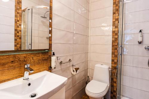 Koupelna v ubytování Hotel Na Błoniach