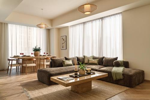 Seraya Residences at 52-42 EMAAR