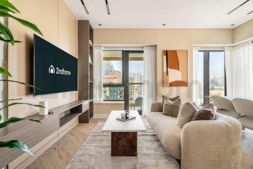 Burj Khalifa View - New Furnished Unit in Downtown