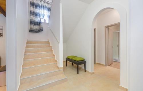 Gambar di galeri bagi Villa Martin - Countryside Retreat with Pool & Pavilion di Kringa