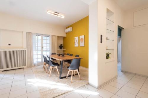 Acropolis Canvas-3BDR