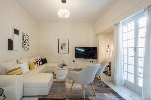 Acropolis Canvas-3BDR
