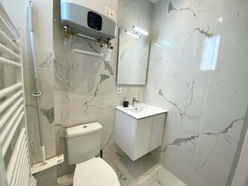 New 421 Suite Presley - Cosy Apartment Paris Center