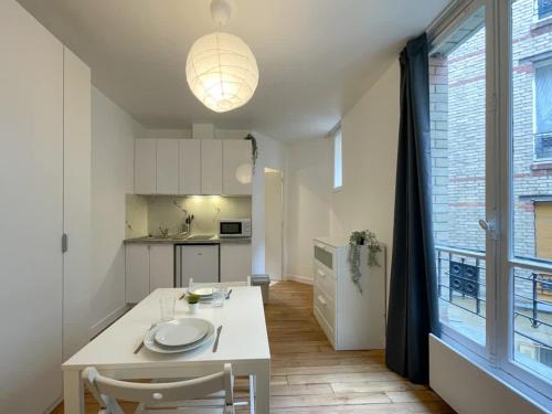 New 422 Suite Louis - Cosy Apartment Paris Center