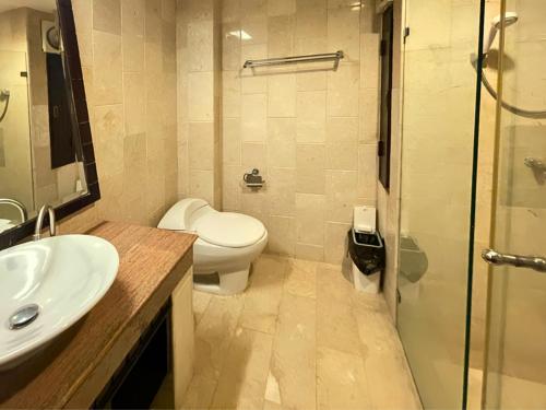 Puektian Seaview Studio Roomにあるバスルーム