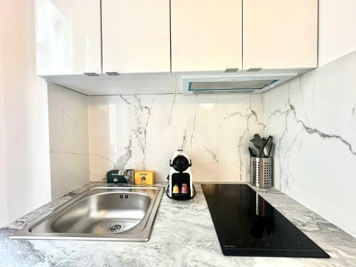 New 438 Suite Jean - Cosy Apartment Paris Center