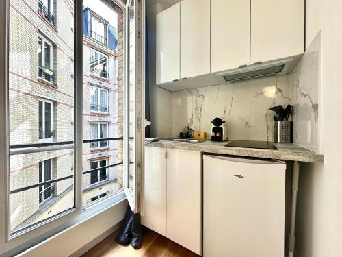 New 438 Suite Jean - Cosy Apartment Paris Center