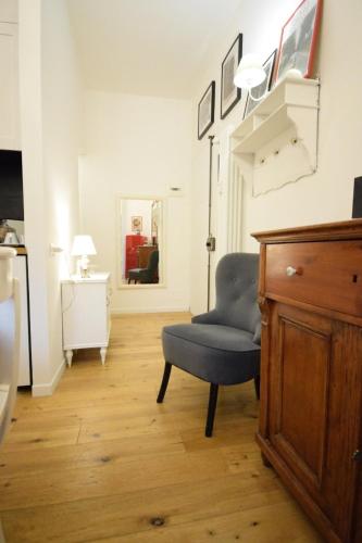Una televisión o centro de entretenimiento en Piccolo Angolo in Città