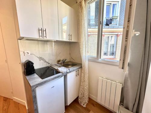 New 458 Suite Chaplin - Cosy Apartment Paris Center