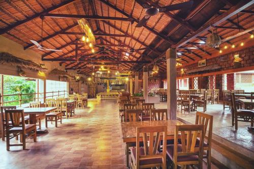 Restaurace v ubytování Copper Edge - Eco Resort, Coorg