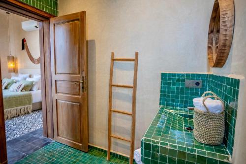 Zayyna hôtel de charme Essaouiraにあるベッド