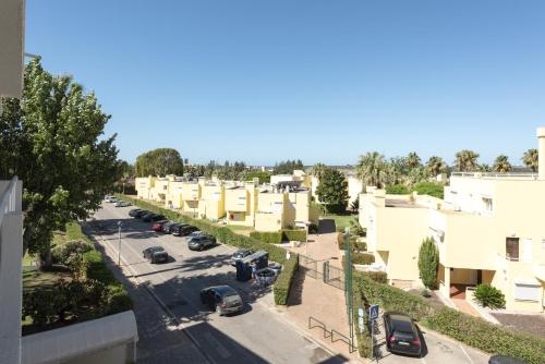 Moura One - Condominium with pool by HD