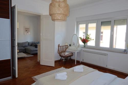 Posezení v ubytování Central STAR by Top Hill