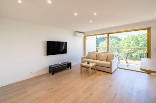 Beautiful studio with balcony in Cannes