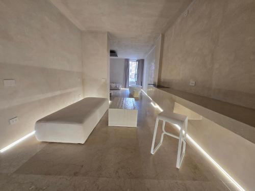 DUNE at Spanish Steps Luxury Apartment-Suite photo 87