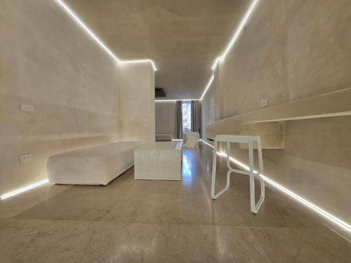 DUNE at Spanish Steps Luxury Apartment-Suite photo 32