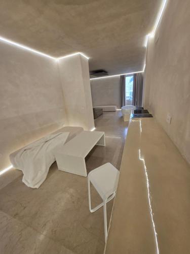 DUNE at Spanish Steps Luxury Apartment-Suite photo 96