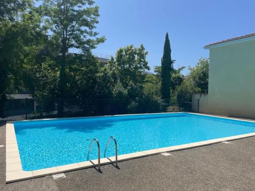 Πισίνα στο ή κοντά στο L'oasis urbain - Charme unique et piscine