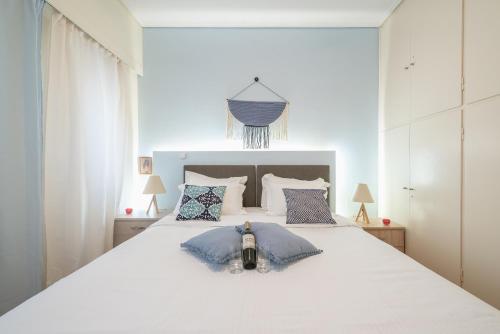 Elegant Ariadne, 2 Bedroom Apartment, by Acropolin