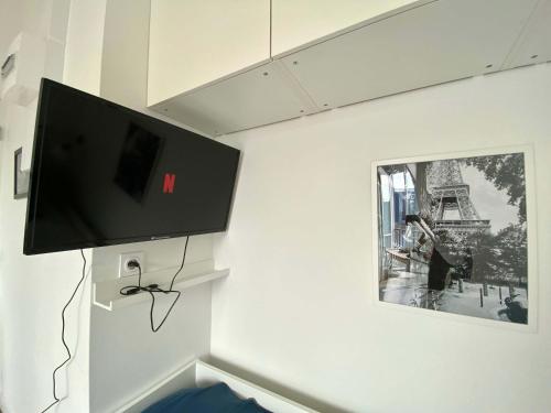 New 466 Suite Alain - Cosy Apartment Paris Center