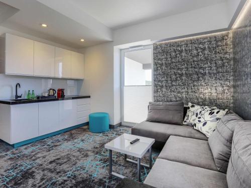 Kuchyň nebo kuchyňský kout v ubytování ibis Styles Nowy Sacz