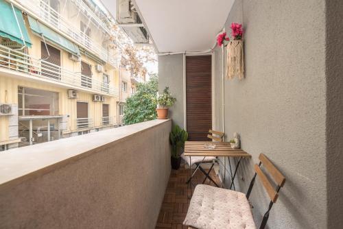 Elegant Ariadne, 2 Bedroom Apartment, by Acropolin