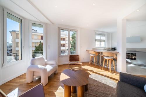 Superb two-bedroom near the Croisette